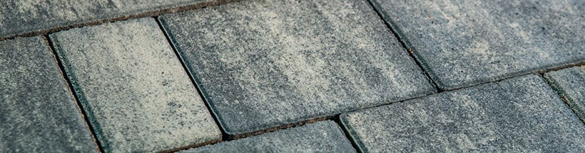 Тротуарна плитка Плац — купити плитку Плац для подвір’я та доріжок