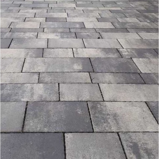 Тротуарна плитка «Плац» — стильне та надійне покриття для доріжок і майданчиків